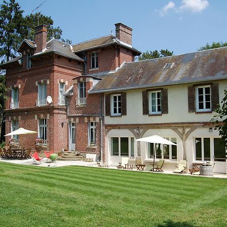 مبيت وإفطار Bornel Le Manoir Du Menillet المظهر الخارجي الصورة