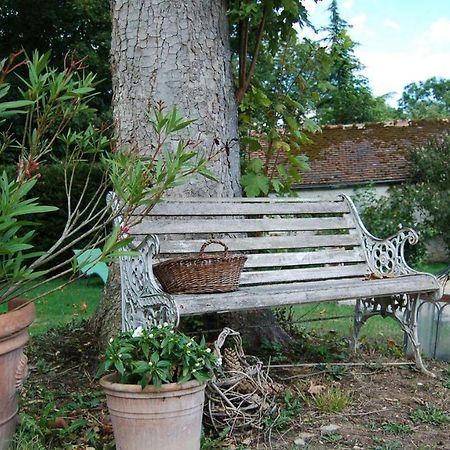مبيت وإفطار Bornel Le Manoir Du Menillet المظهر الخارجي الصورة