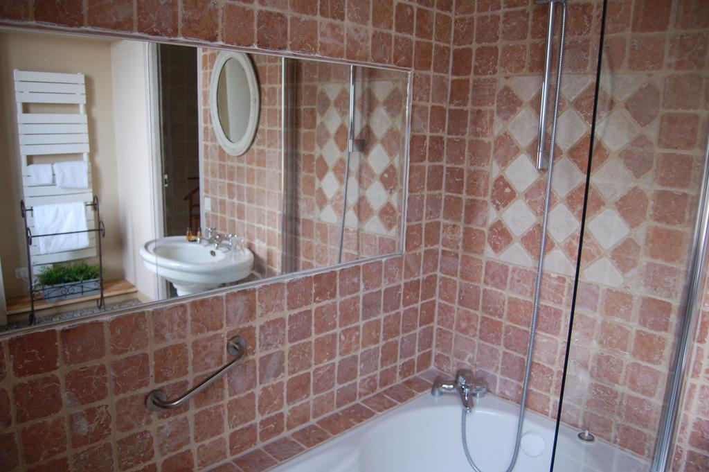 مبيت وإفطار Bornel Le Manoir Du Menillet الغرفة الصورة