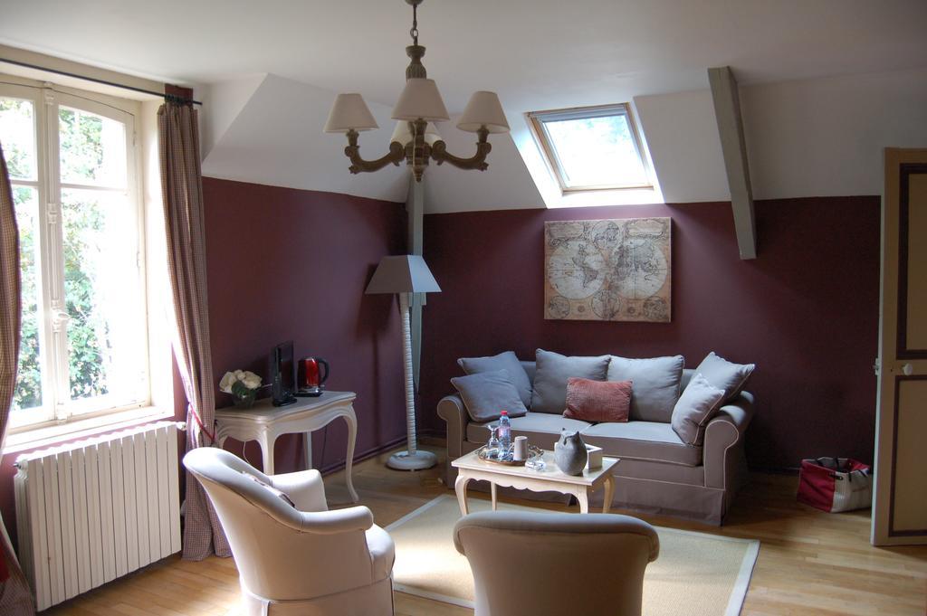 مبيت وإفطار Bornel Le Manoir Du Menillet الغرفة الصورة